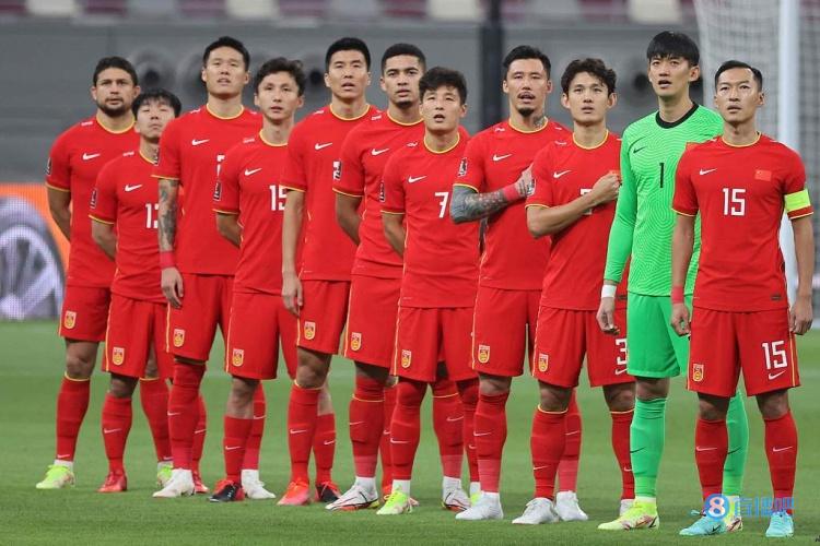 国足公布23人大名单：4将落选
