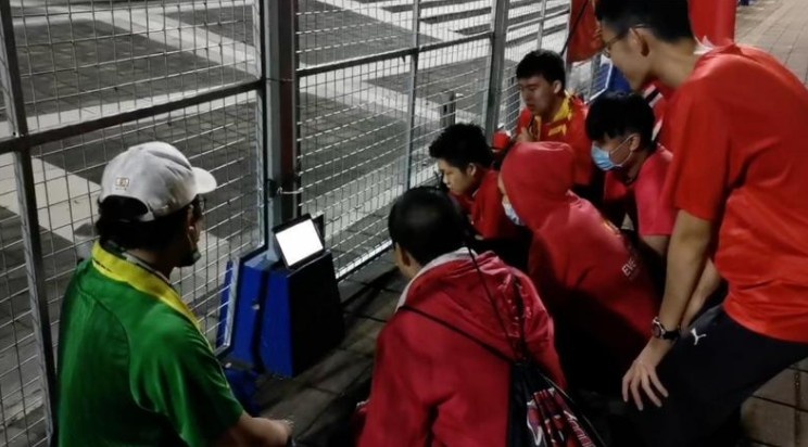 京城德比情谊跨越距离
