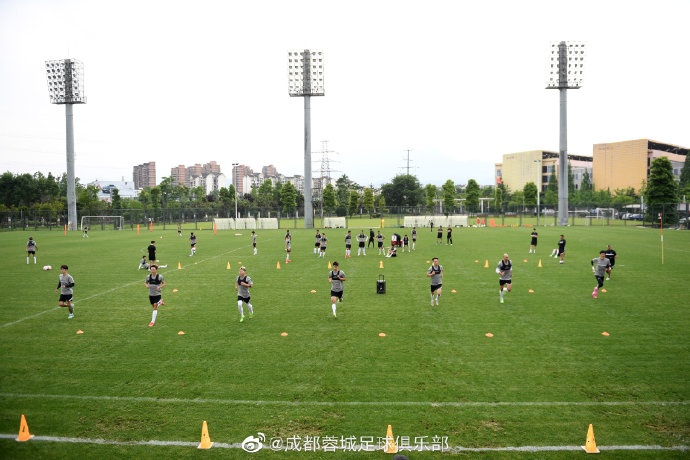新一周开始，体能测试先行