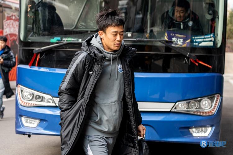 沧州雄狮球员张奥凯赴中乙效力