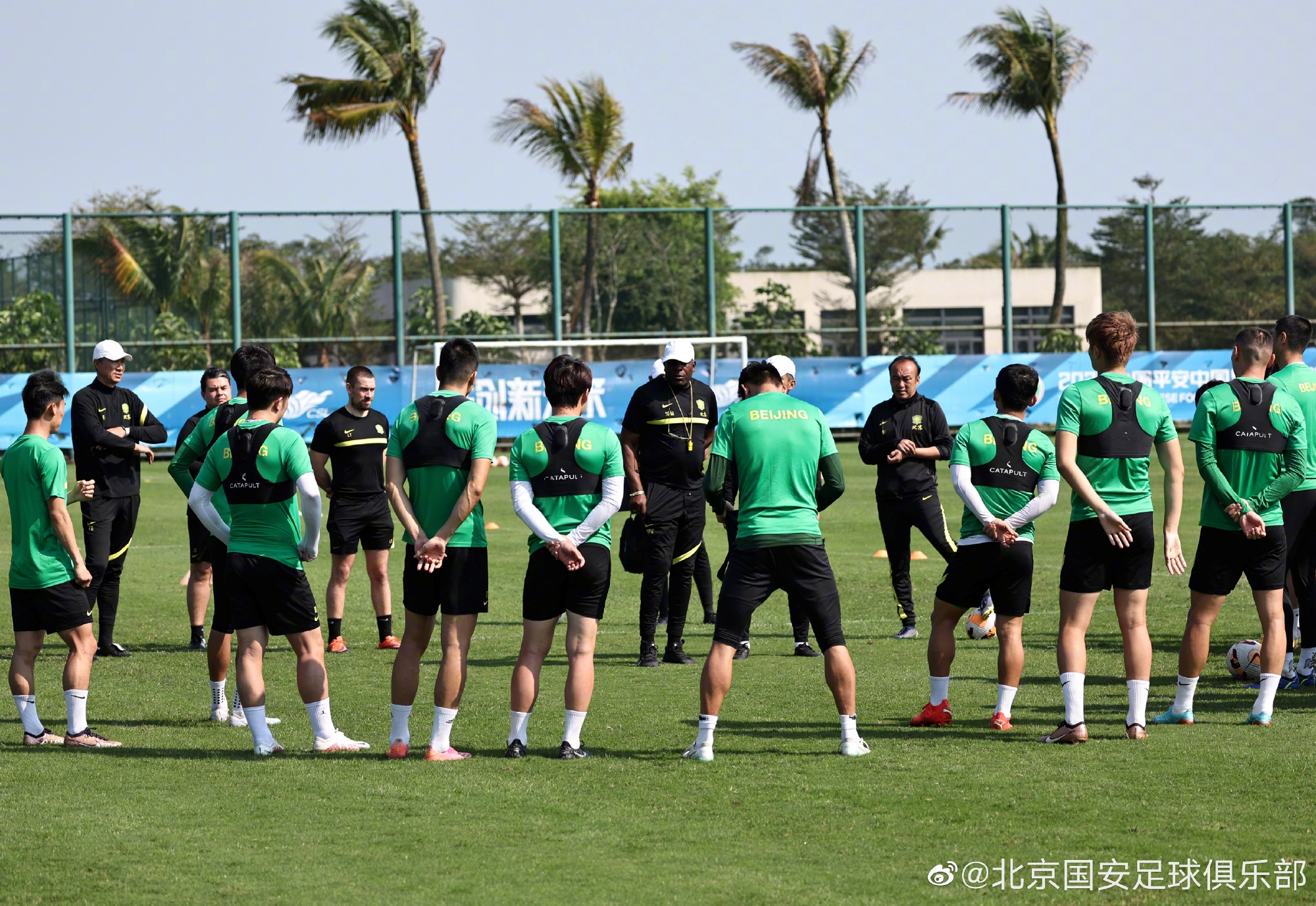 李博希及田玉达为北京进球，比赛最终握手言和
