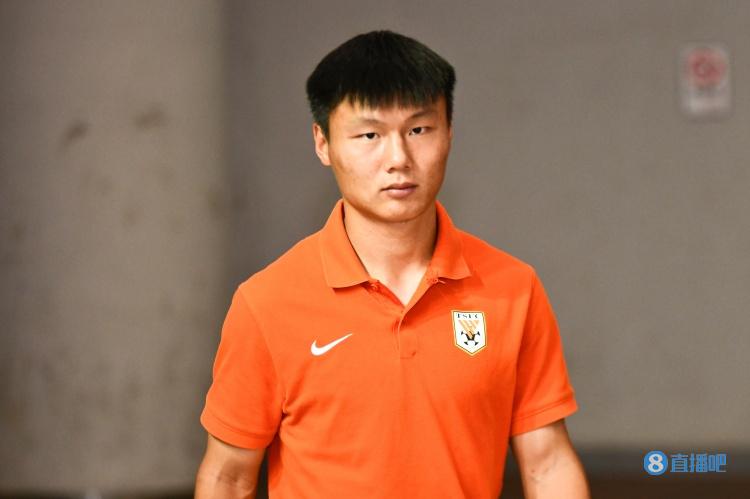 方昊与国安接近签约