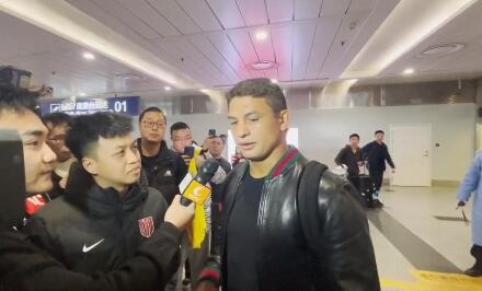 熊猫家乡邂逅 艾克森期待更多精彩