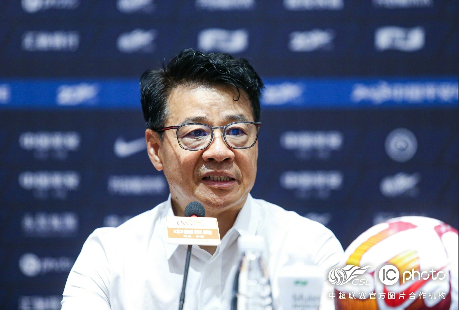 比赛结束后吴金贵评价队伍表现