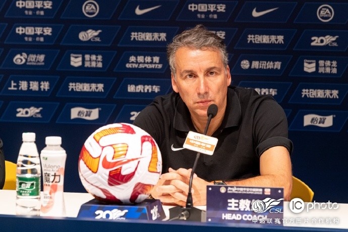 状态决定上场：哈维尔注重训练表现选人