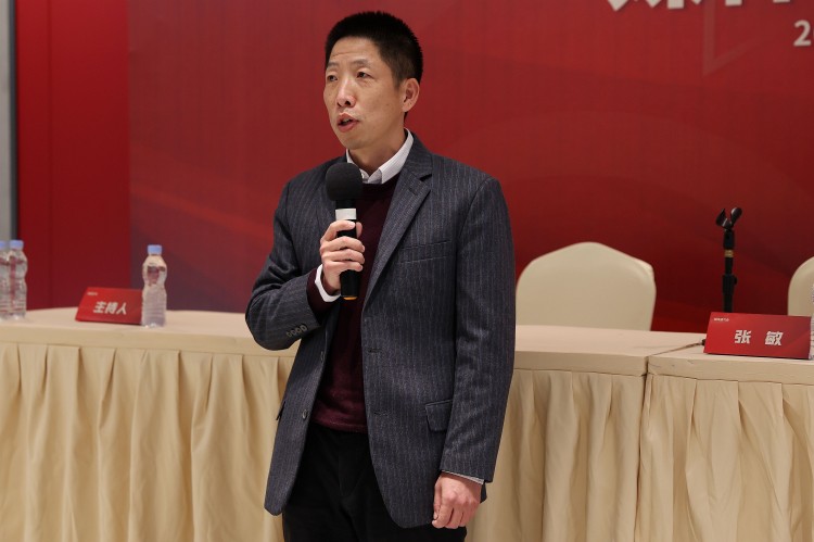 球迷呼吁俱乐部实际行动而非空谈