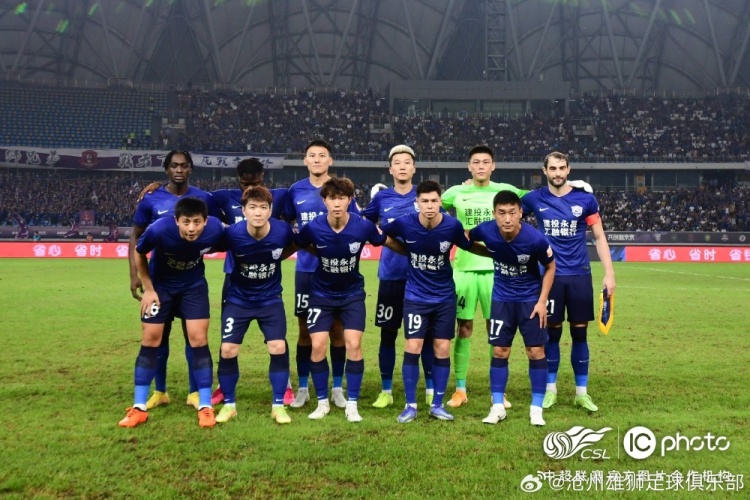 国安主场大胜雄狮五球