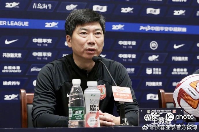 球迷的支持是我们的动力