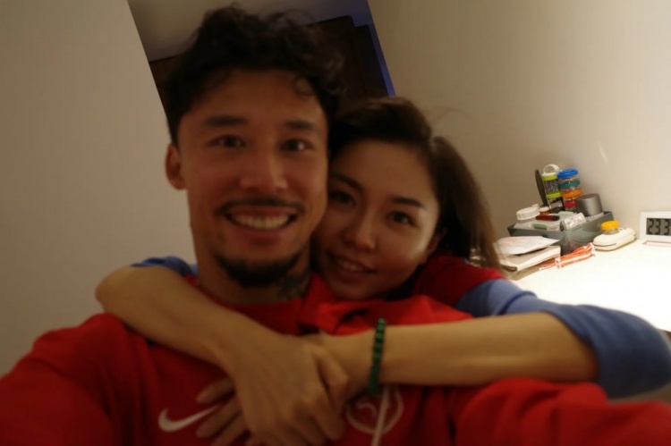 张琳芃妻子首次公开合影