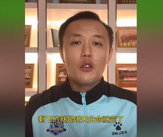 范晓冬:近身无法防住胡尔克
