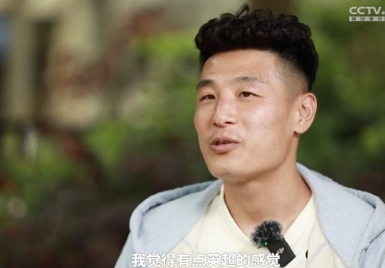期待詹俊带来更多精彩的解说