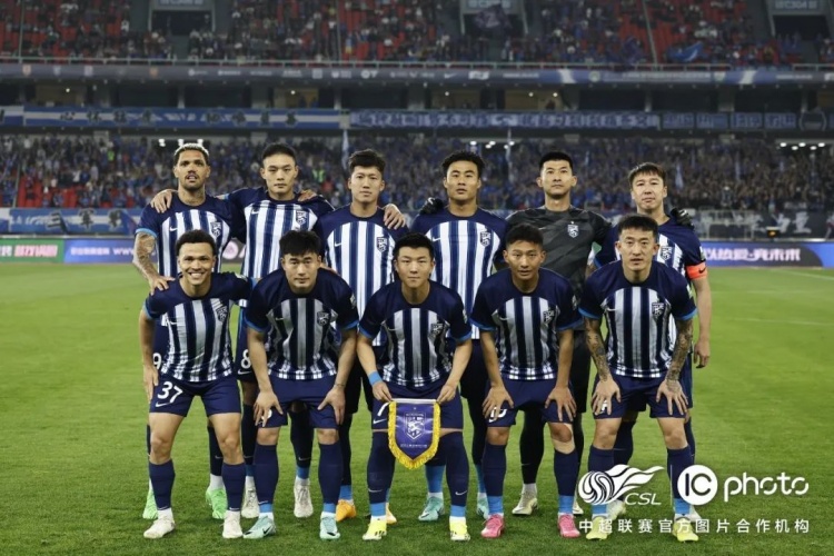 青岛海牛憾负武汉三镇