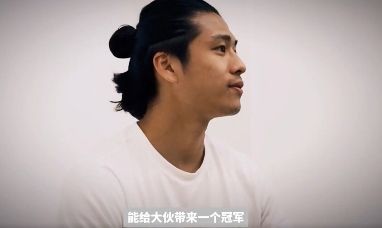 赛季已至六载，张玉宁誓夺首冠
