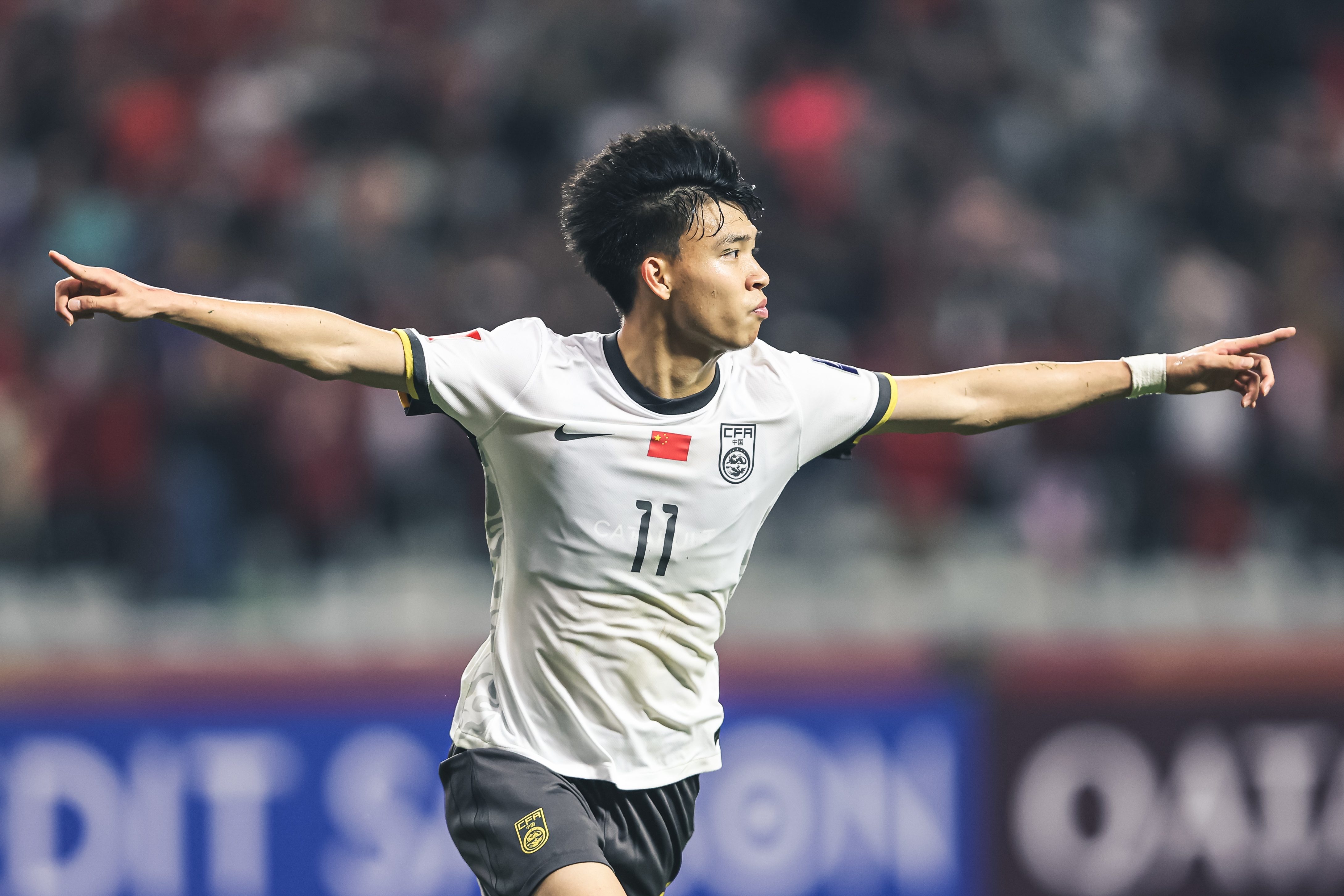 圈内权威指出：大胆启用年轻球员或许能带来转机
