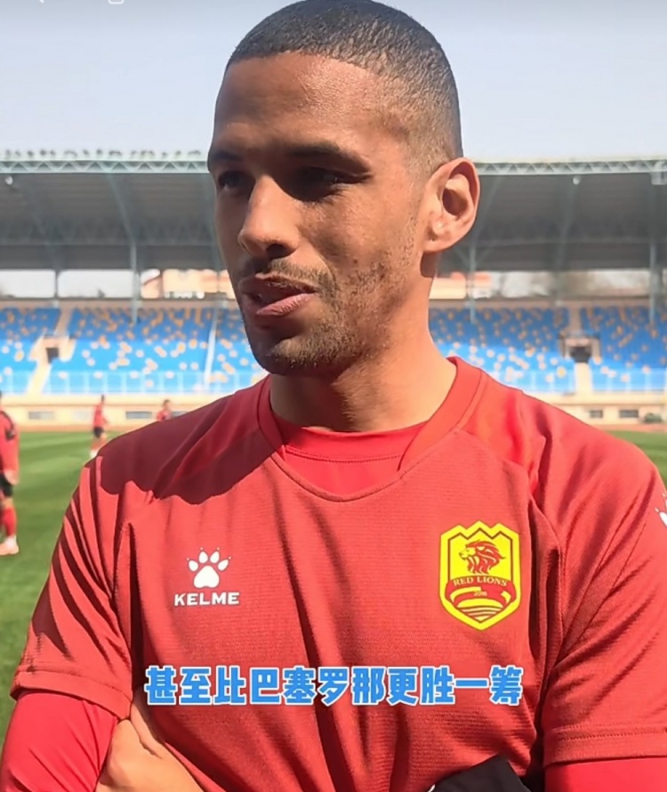里瓦尔多父子话中国足球