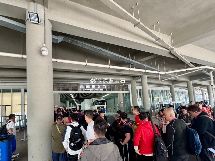 中澳之战倒计时：现场媒体集结人数破百