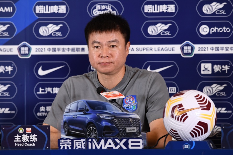 教练员对于成绩的态度解析